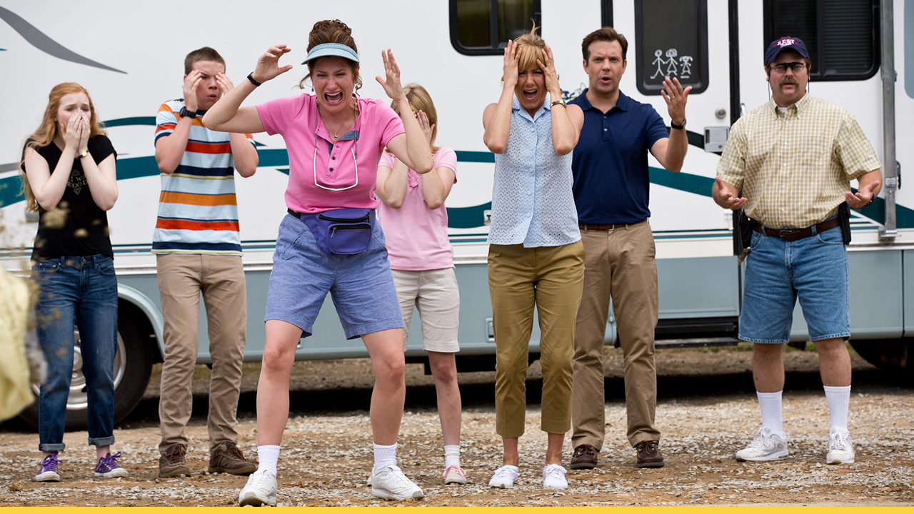 A fake family smuggles drugs across the border in the outrageous road trip comedy We’re the Millers